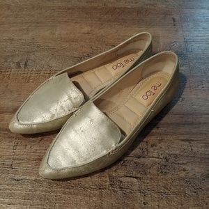 Me too ( SUPER Comfy) flats